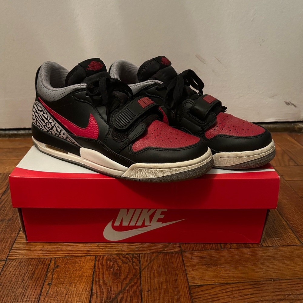 Air Jordan Legacy 312 Low. Size 7